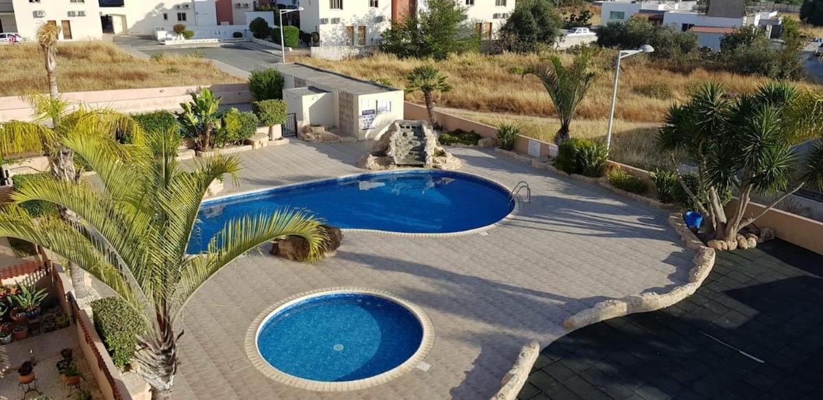 Petras Cozy Nest, 1-bedroom Apt., Paphos-universal דירה *